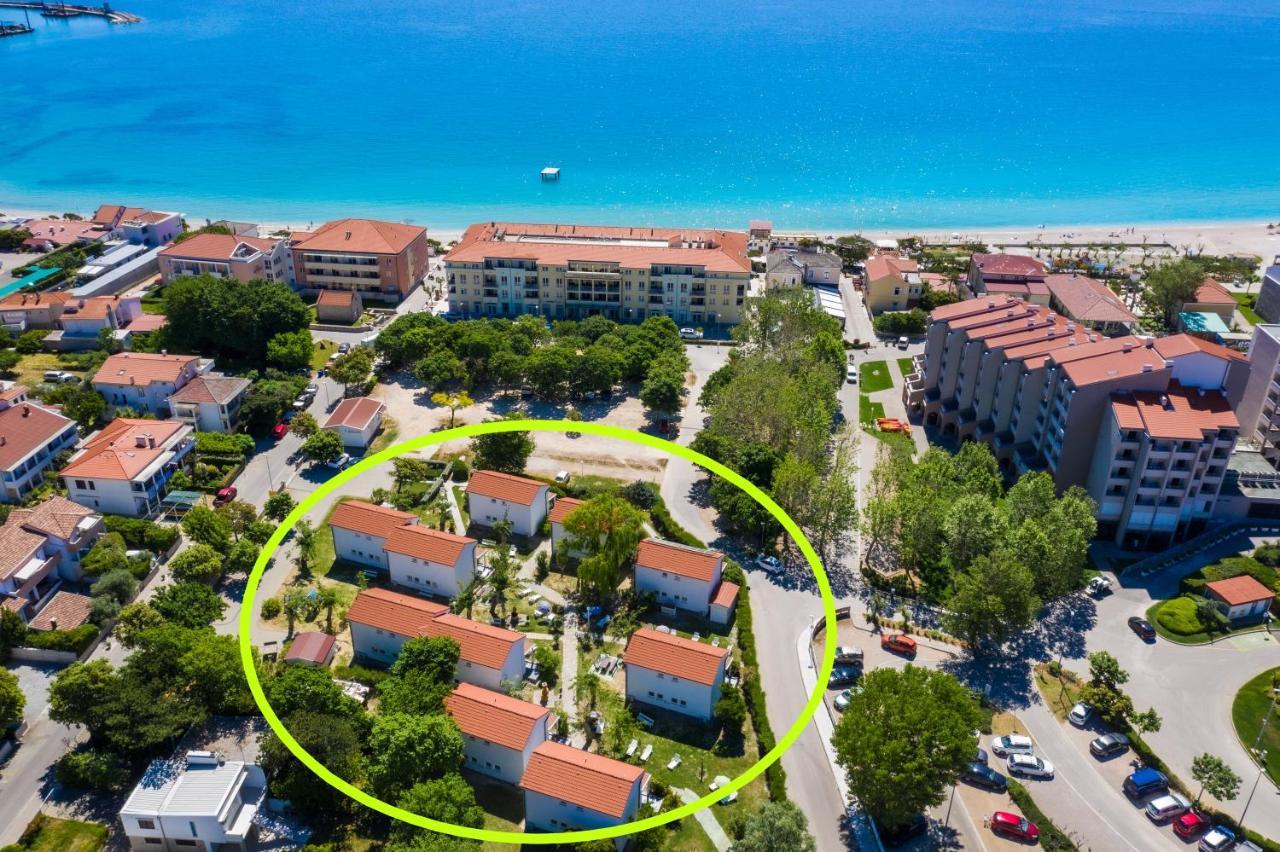 Villas Corinthia Башка Екстер'єр фото