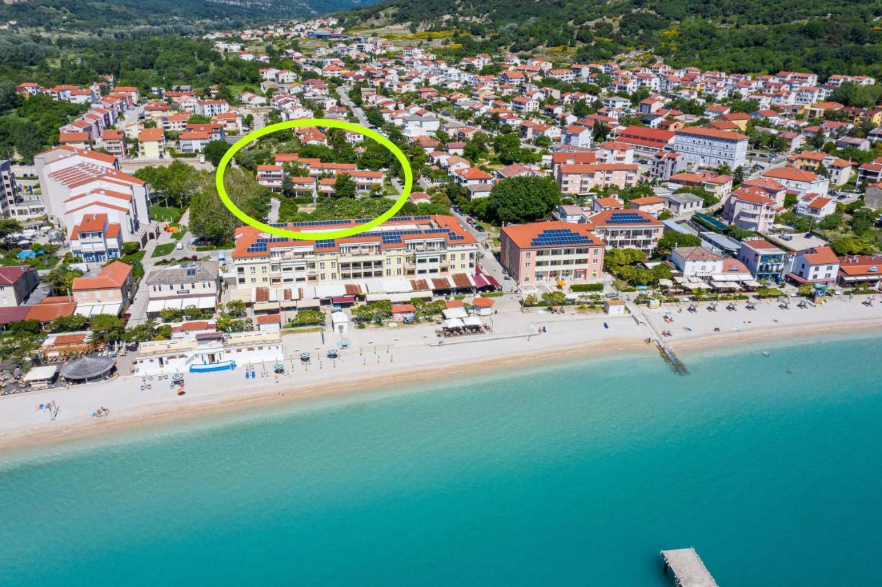 Villas Corinthia Башка Екстер'єр фото