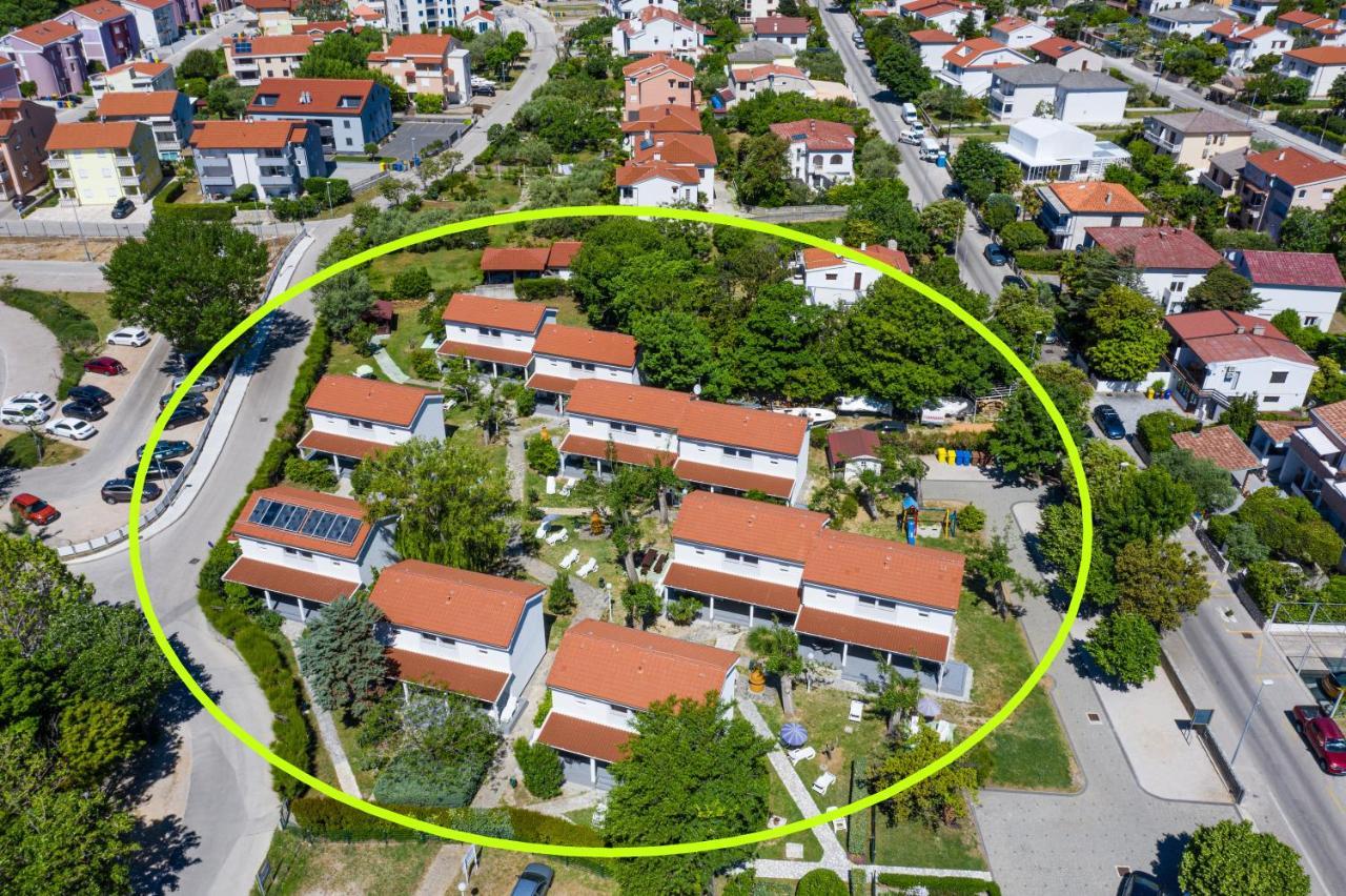 Villas Corinthia Башка Екстер'єр фото